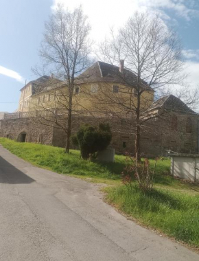 Ferienwohnung im Rittergut Plohn 300 meter zum Freizeitpark